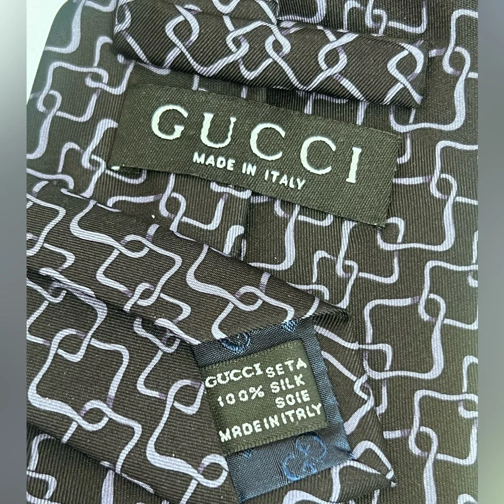 GUCCI vintage black purple Classic Luxury tie 60 inch log
